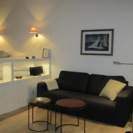 Les Du Centre De Apartment *